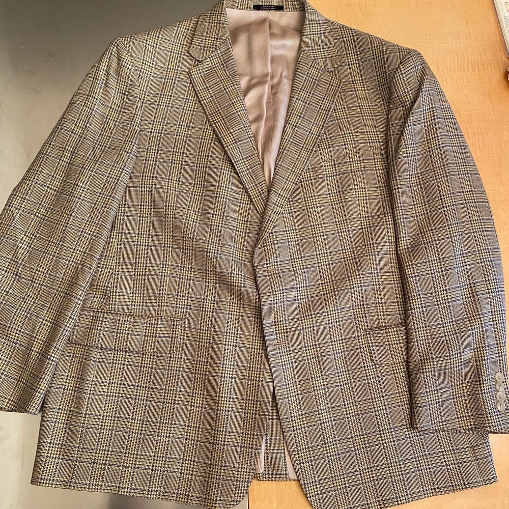 XL men’s Dillards suit coat